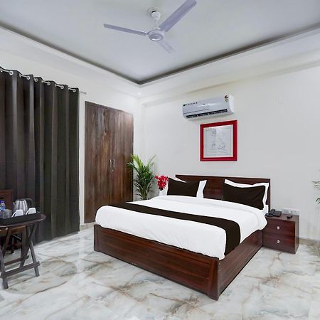 Townhouse Delight Inn Gurgaon Eksteriør bilde