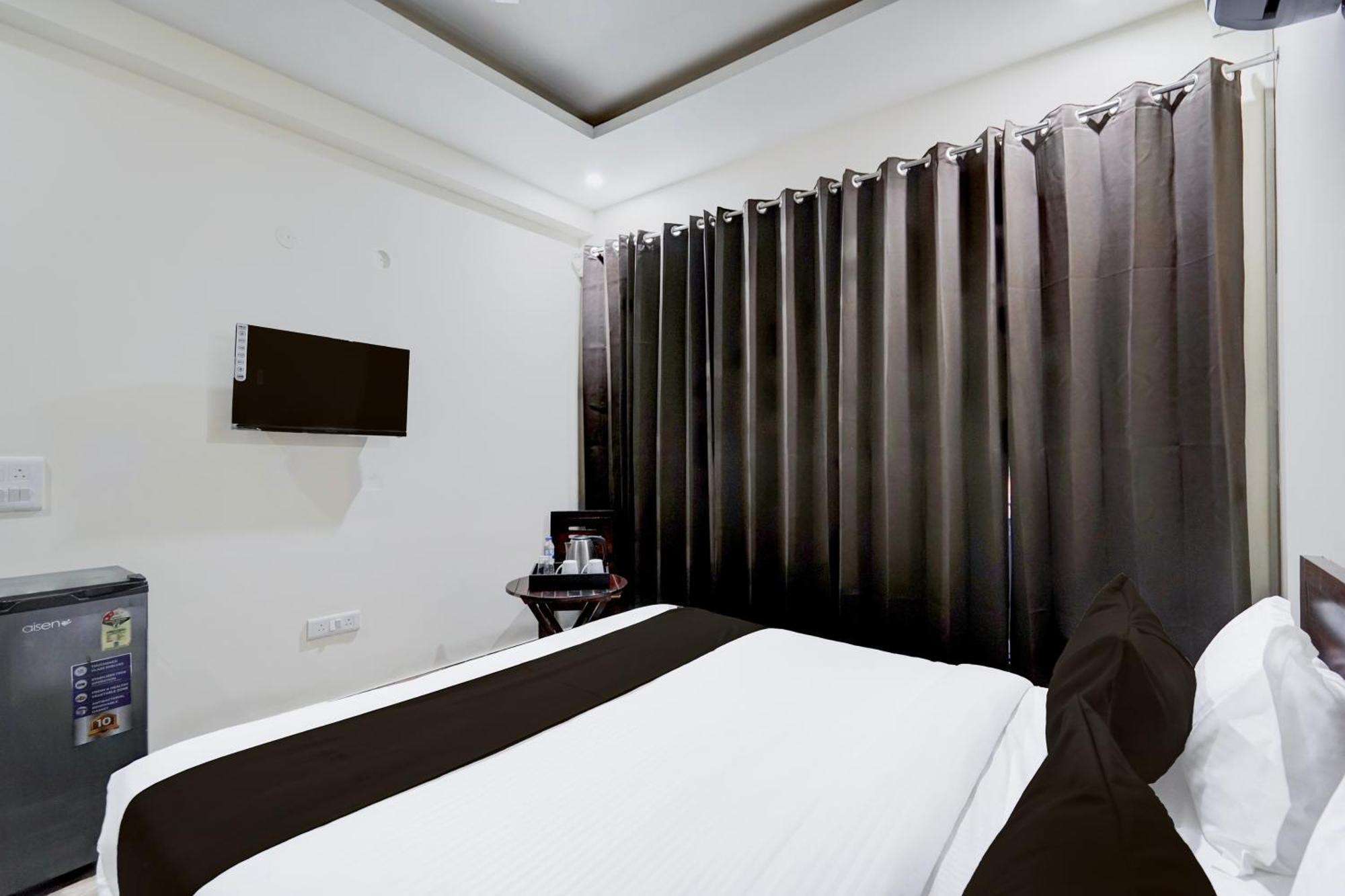 Townhouse Delight Inn Gurgaon Eksteriør bilde