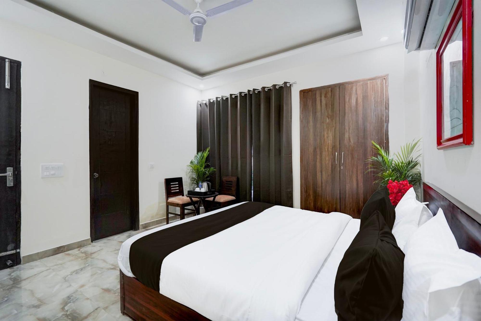 Townhouse Delight Inn Gurgaon Eksteriør bilde