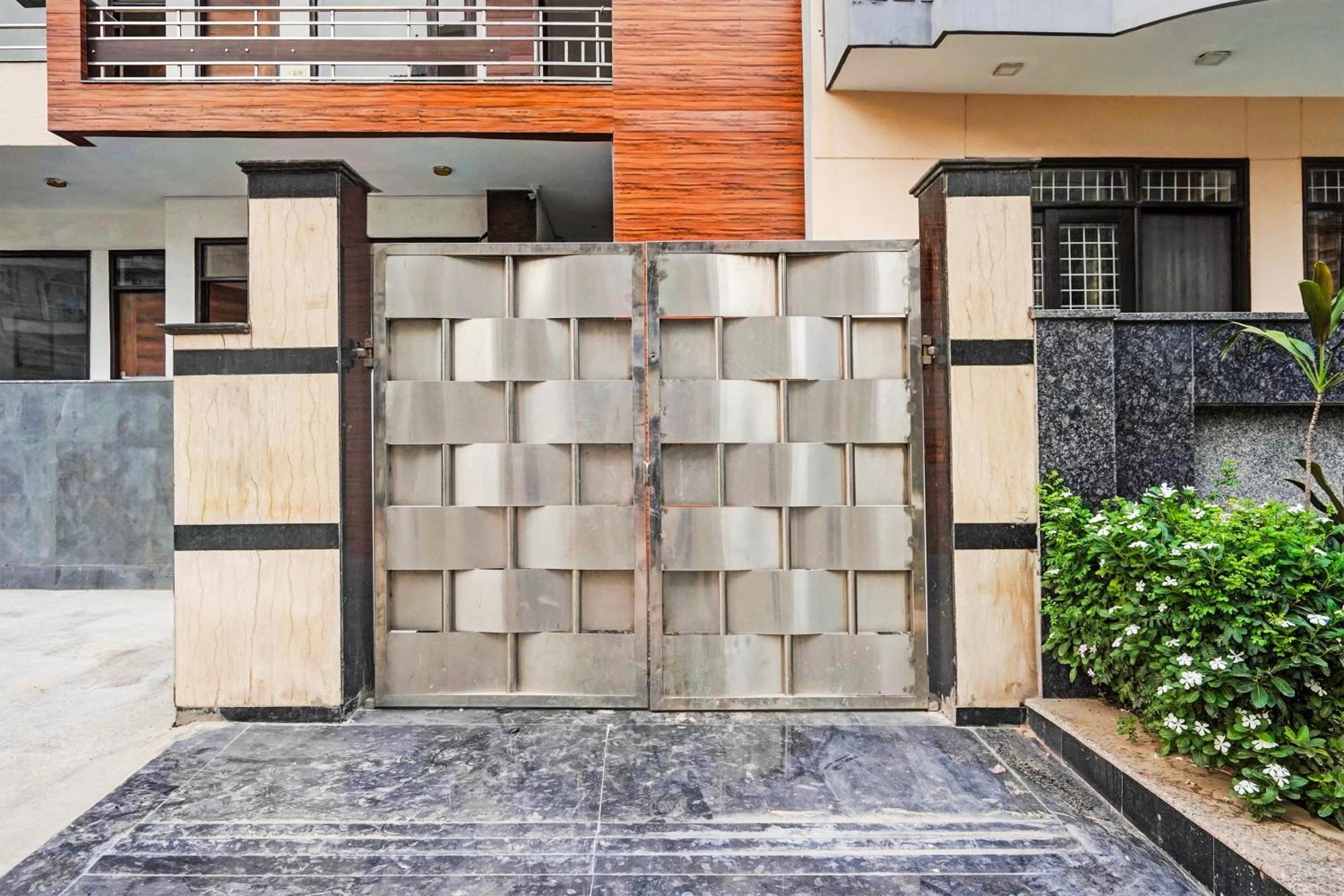 Townhouse Delight Inn Gurgaon Eksteriør bilde