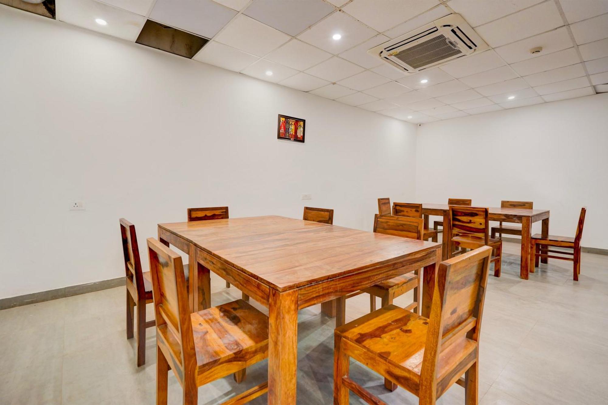 Townhouse Delight Inn Gurgaon Eksteriør bilde