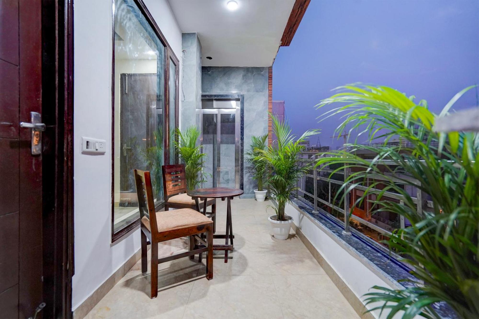 Townhouse Delight Inn Gurgaon Eksteriør bilde